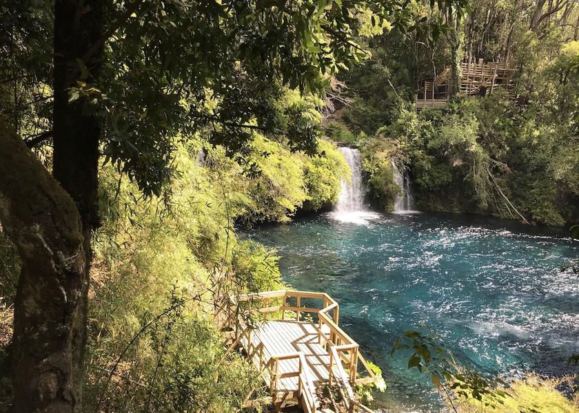 Araucania (region) Pucon Hiking