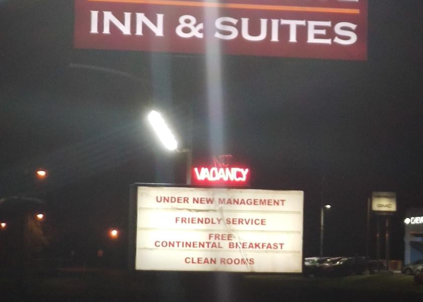 Texas Hebbronville Facade