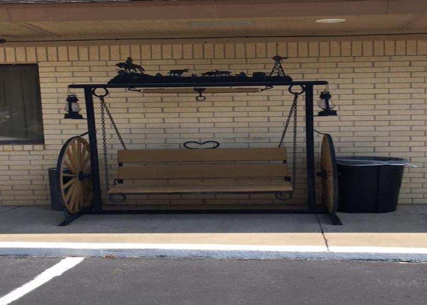 Texas Hebbronville Exterior Detail