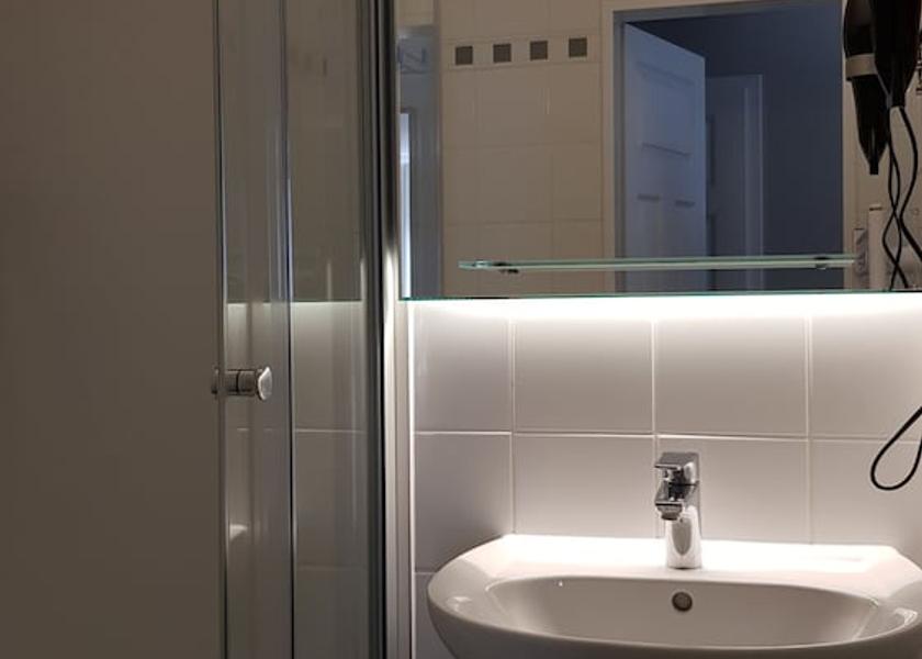 Mecklenburg - West Pomerania Ostseebad Binz Bathroom