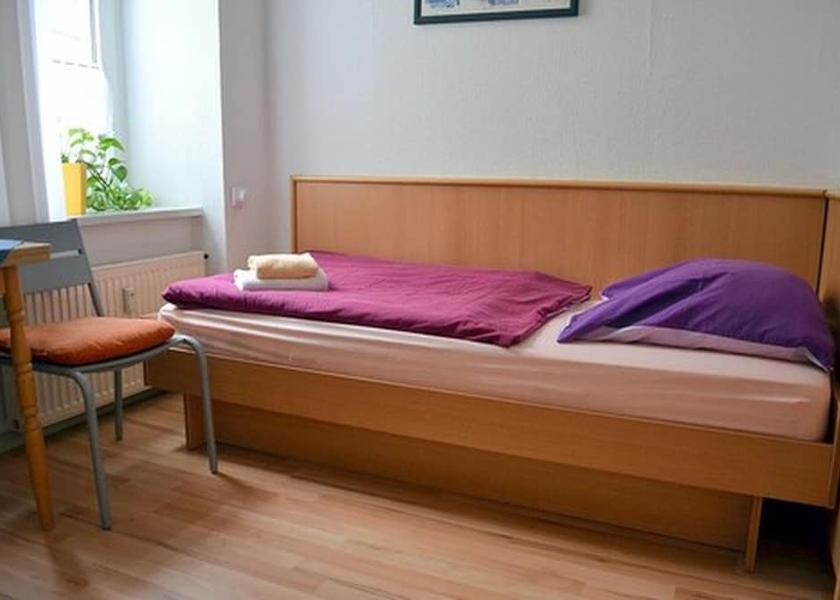 Saxony-Anhalt Halle (Saale) Room