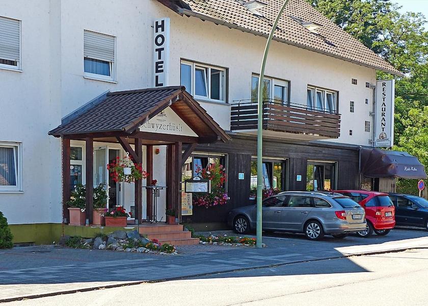 Hessen Viernheim Exterior Detail