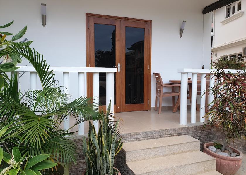  Mahé Island Exterior