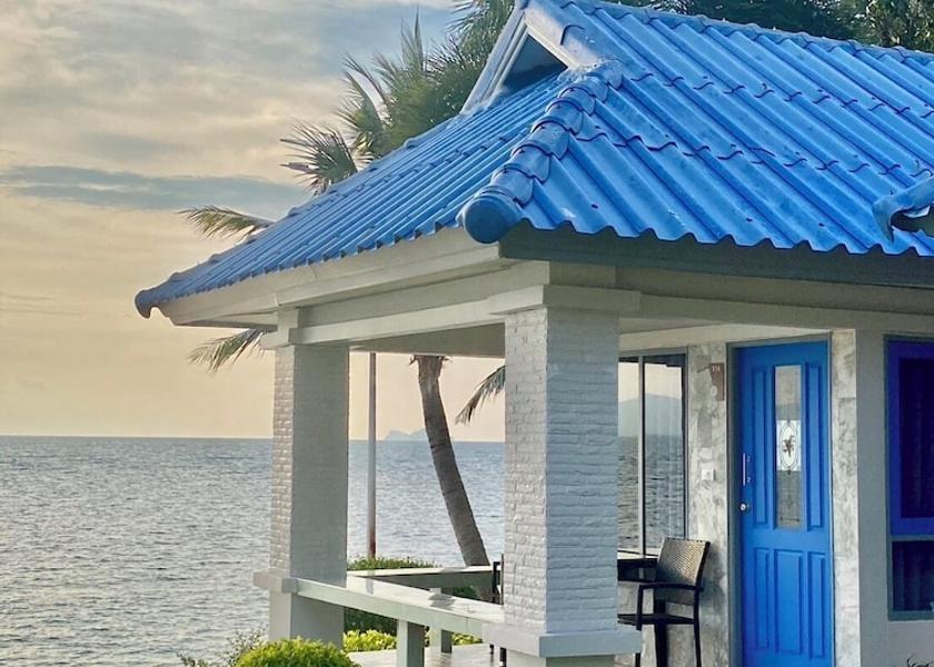 Surat Thani Koh Phangan Room