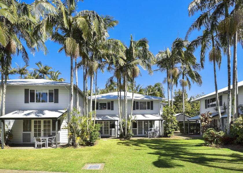 Queensland Sunshine Coast Property grounds
