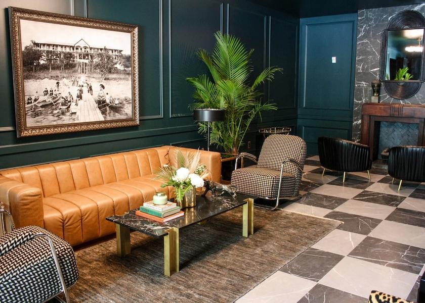 Iowa Arnolds Park Lobby