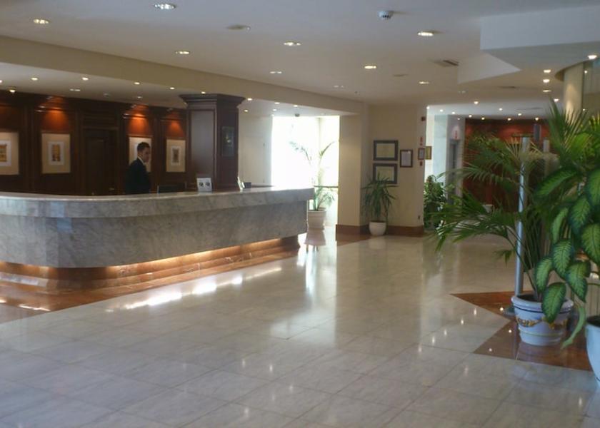 Cantabria Puente Viesgo Lobby