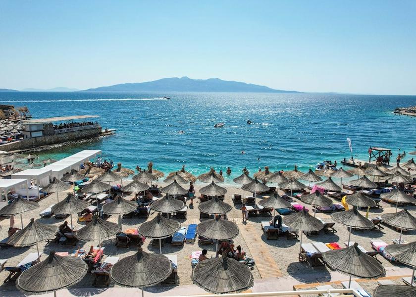 Vlorë County Sarandë Beach