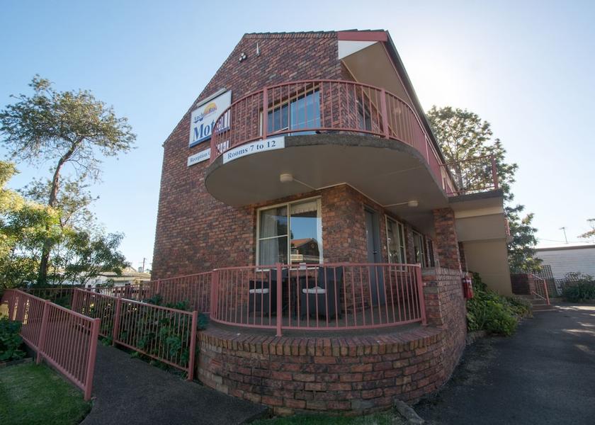 New South Wales Greenwell Point Property grounds