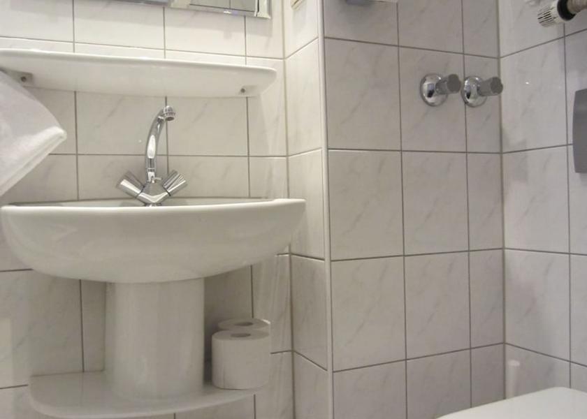 North Rhine-Westphalia Düsseldorf Bathroom