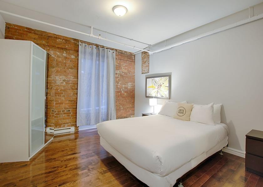Quebec Quebec City Room