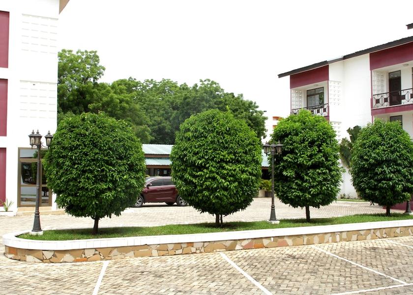  Accra Exterior Detail