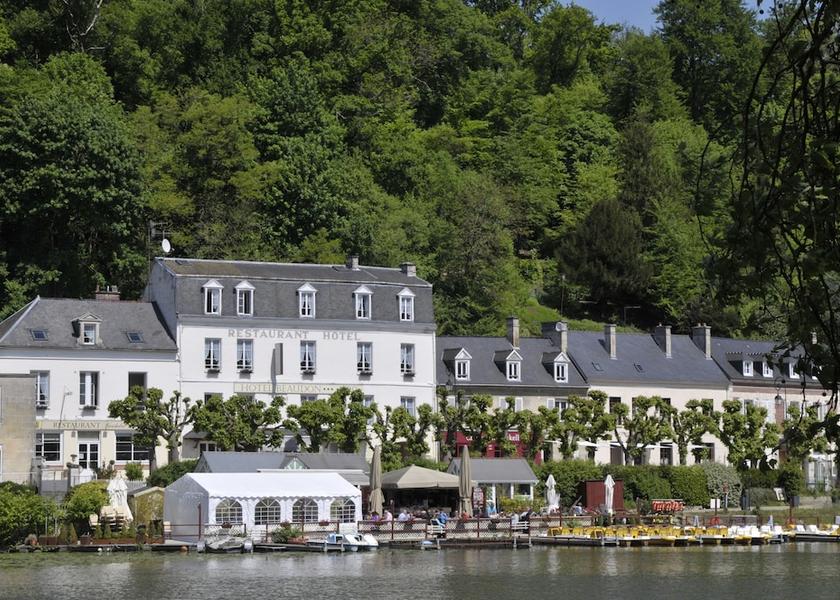 Hauts-de-France Pierrefonds Exterior Detail