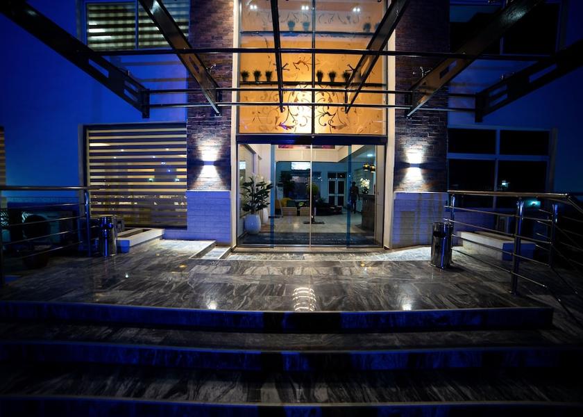  Lagos Exterior Detail