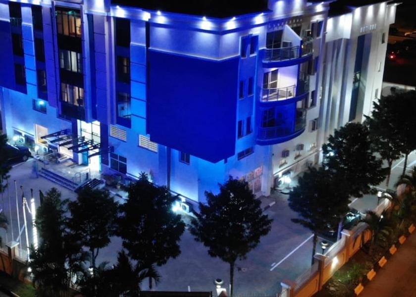  Lagos Exterior Detail