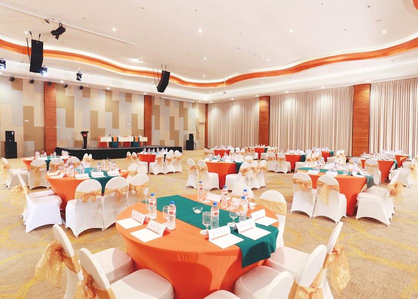  Samarinda  Business center