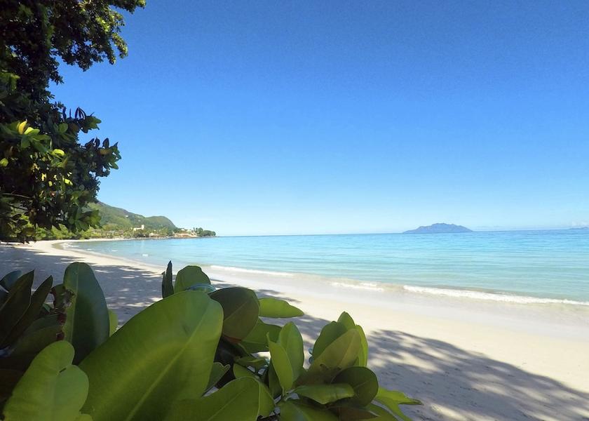 Mahé Island Beach