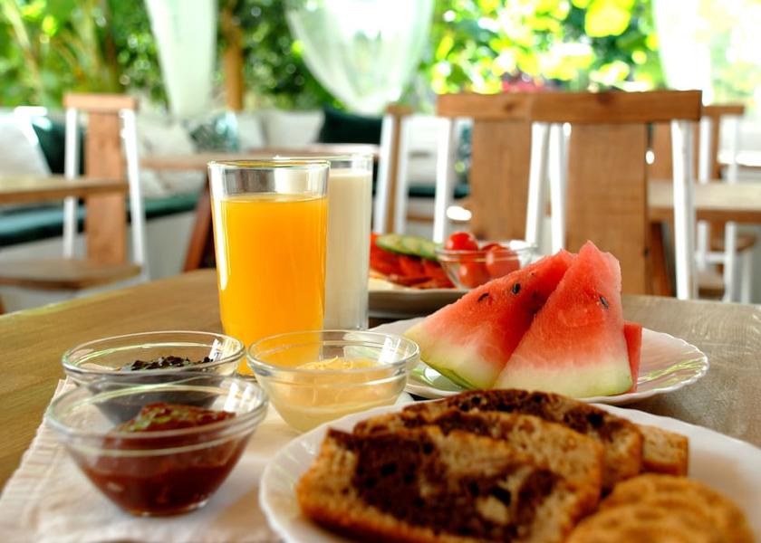  Sarande Primary image