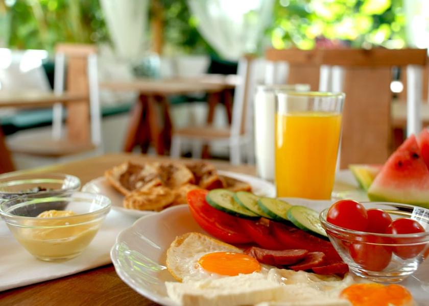  Sarande Breakfast buffet