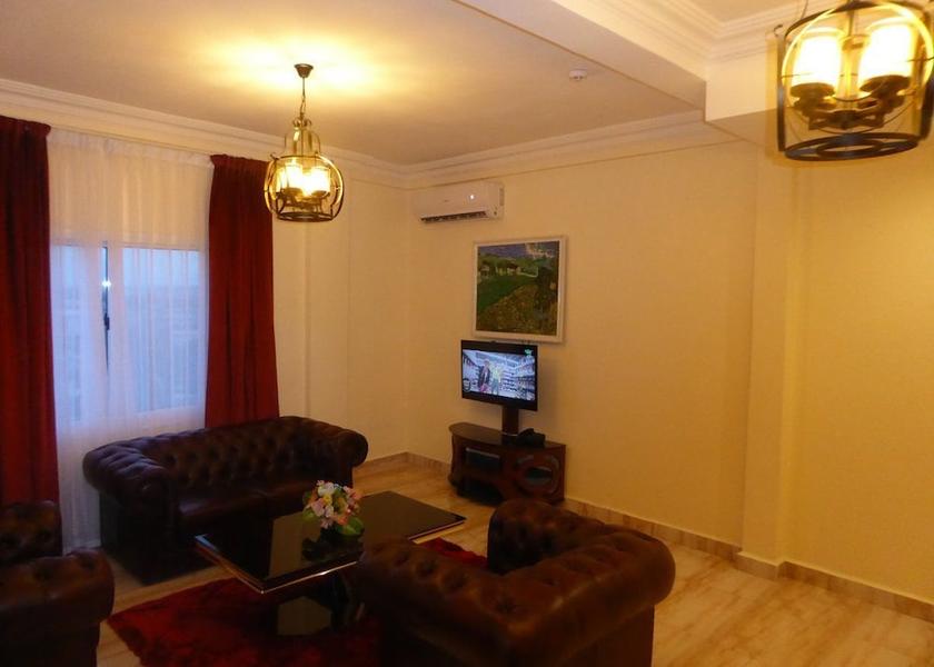  Yaounde Room