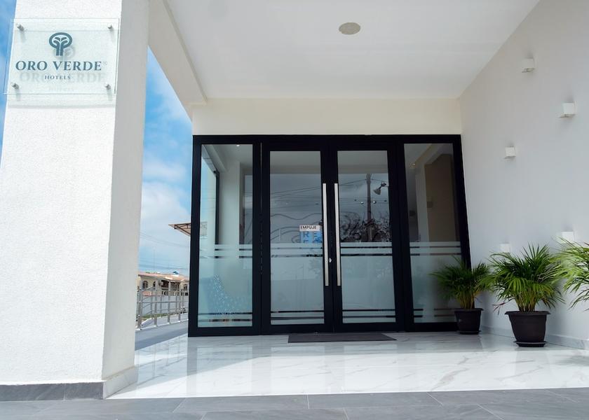 El Oro Machala Facade