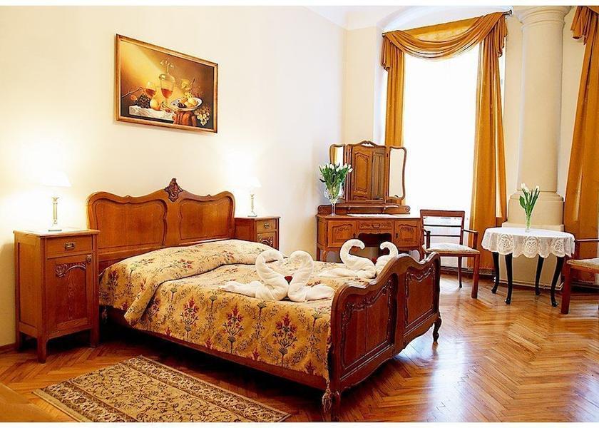 Lesser Poland Voivodeship Krakow Room