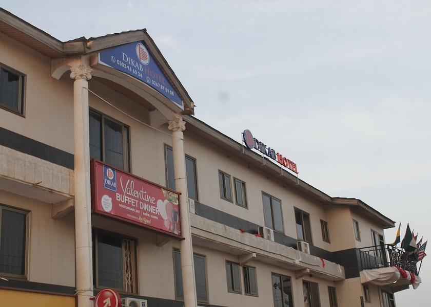 Accra Front of property