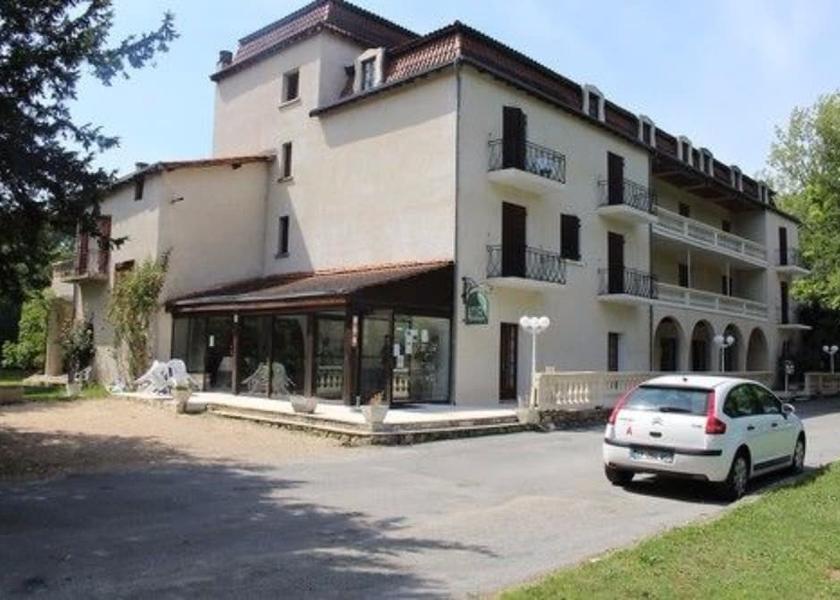 Nouvelle-Aquitaine Chancelade Facade
