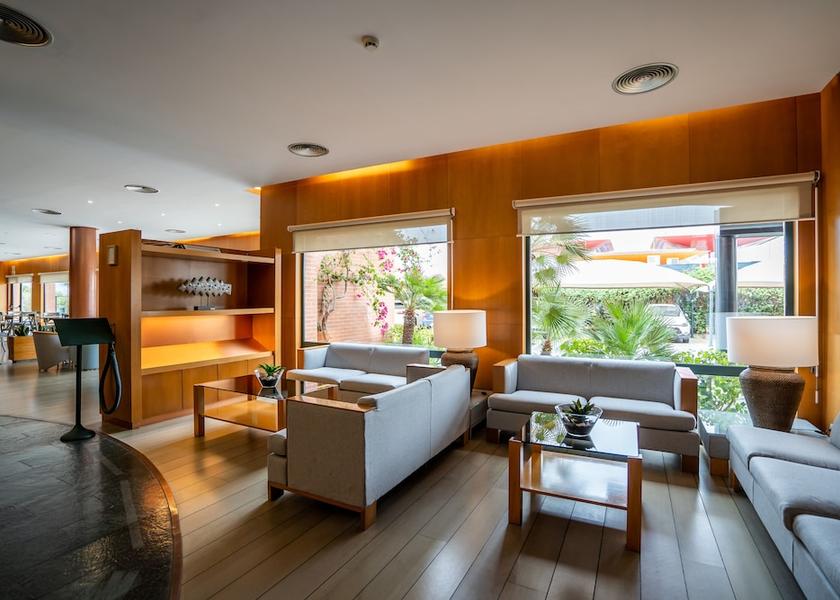  Cartagena Lobby