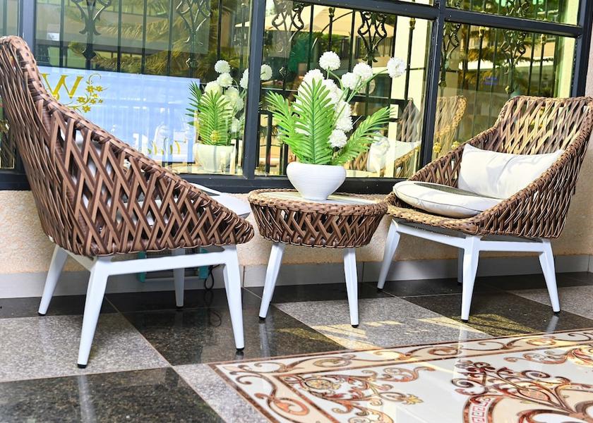  Yaounde Lobby