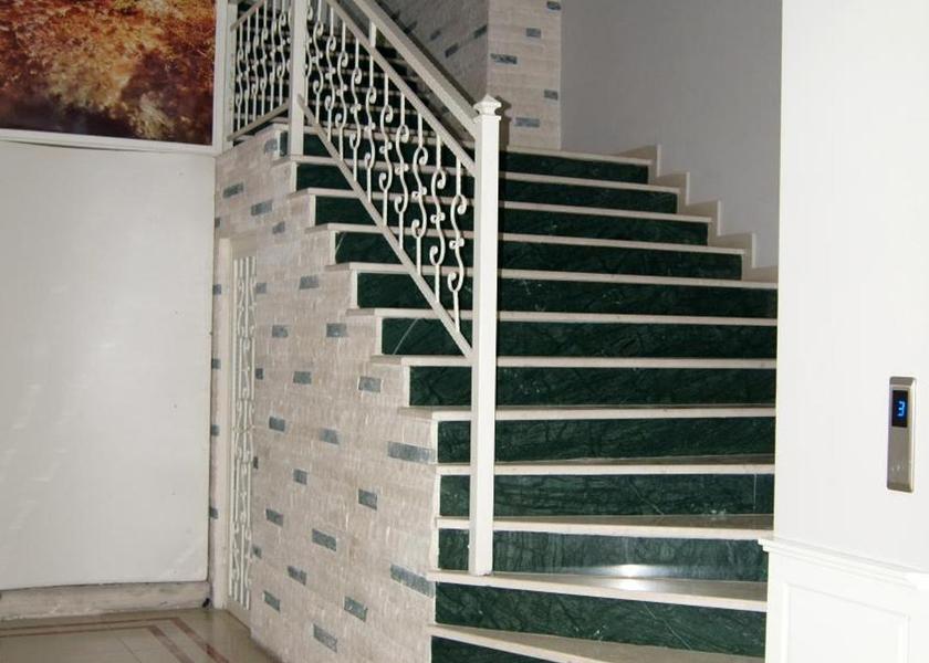 Vlorë County Sarandë Facilities