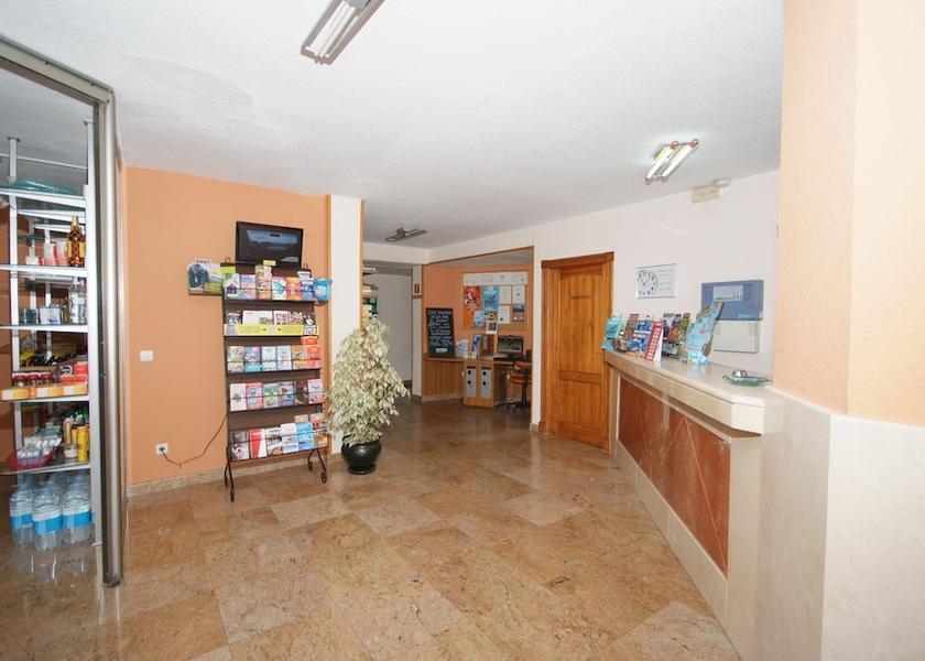 Andalusia Benalmádena Interior Entrance