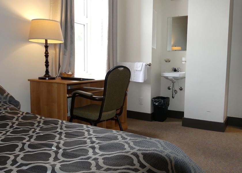 Quebec Quebec City Room