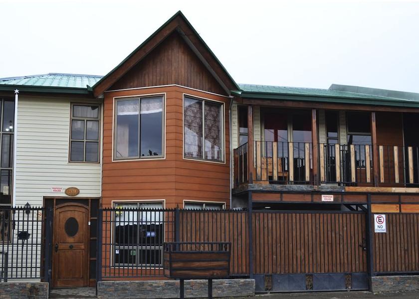 Magallanes Puerto Natales Facade