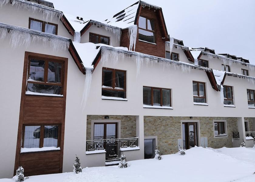  Raska Facade