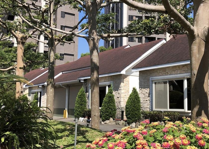  Taoyuan City Exterior Detail
