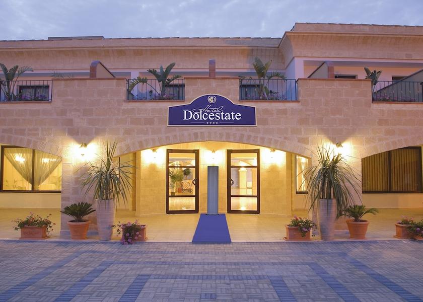 Sicily Campofelice Di Roccella  Facade