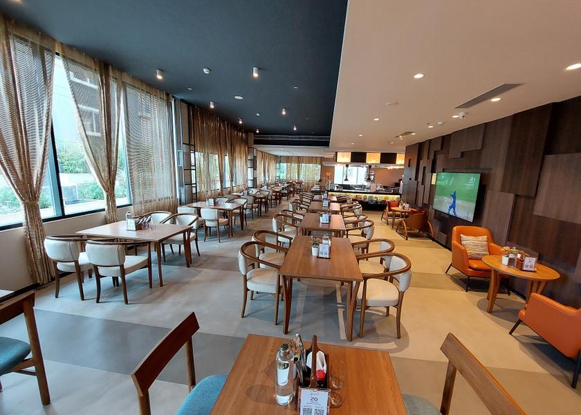 Karnataka Bangalore Food & Dining