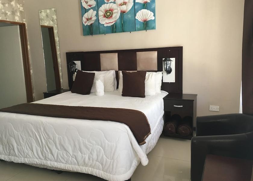  Selebi-Phikwe Room