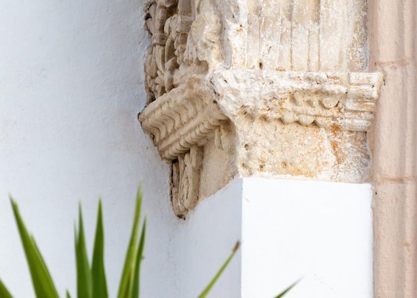 Puglia Nardo Exterior Detail