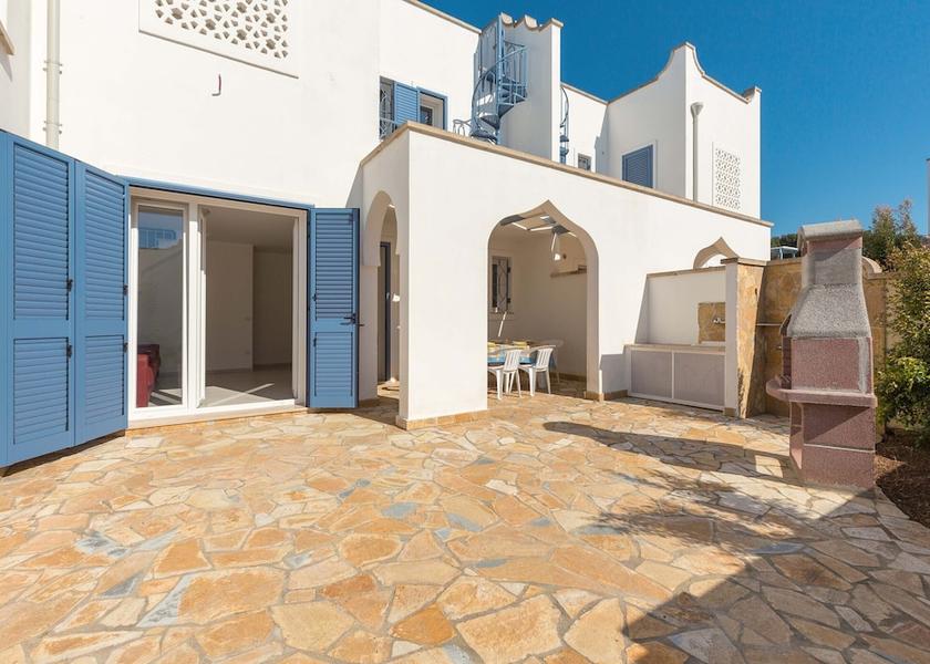 Puglia Nardo Entrance