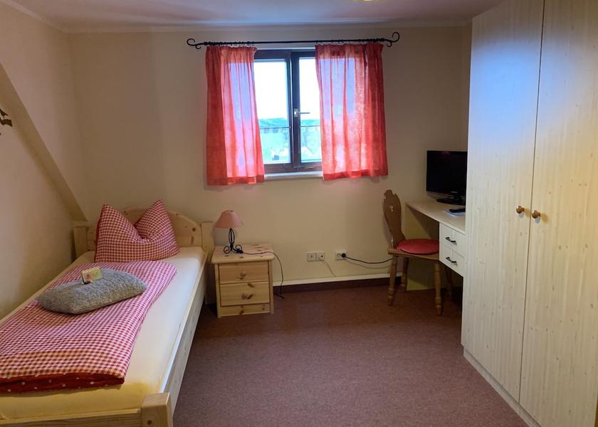 Saxony Wolkenstein Room