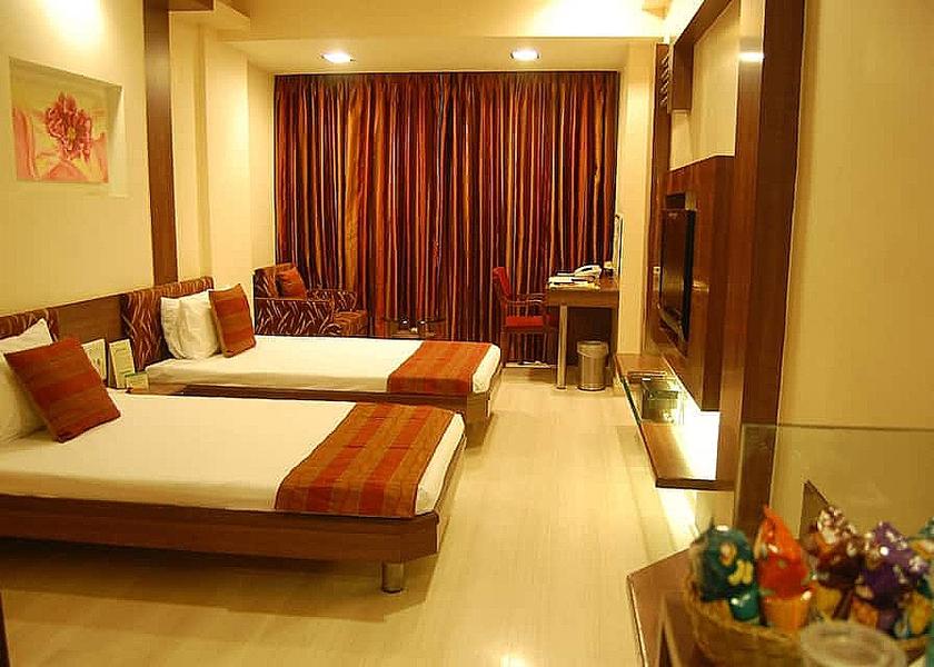 Madhya Pradesh Indore Regal Room