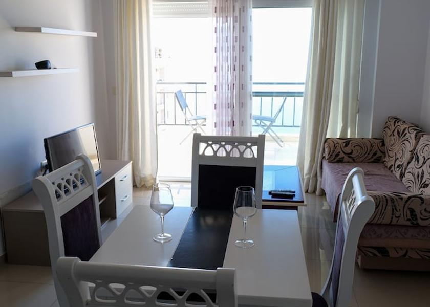  Sarande Interior Entrance