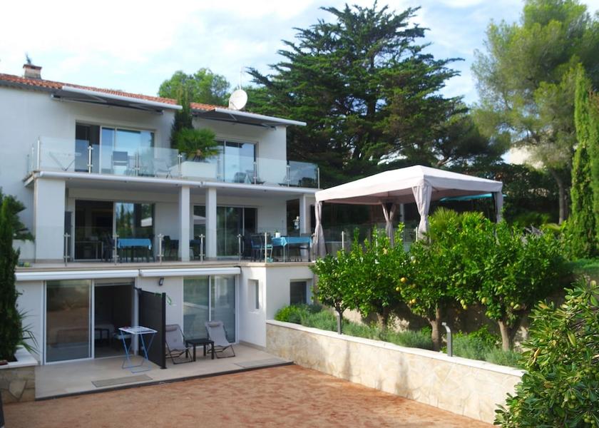 Provence-Alpes-Côte d'Azur Fréjus Facade