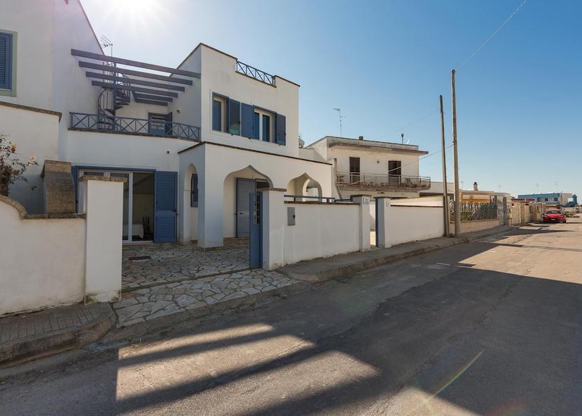 Puglia Nardo Exterior Detail