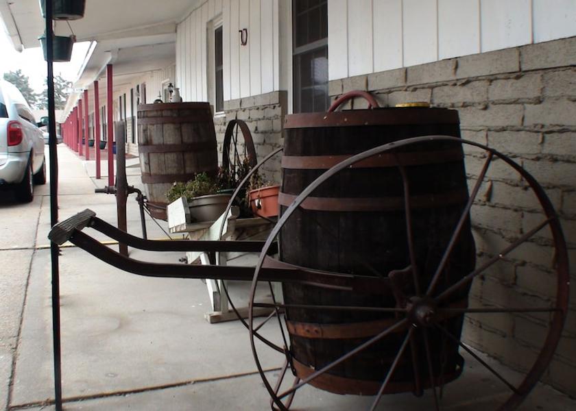 Nebraska Schuyler Terrace