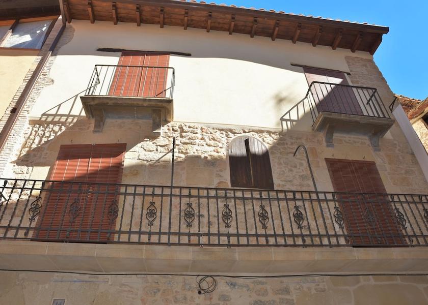 Aragon Fuentespalda Facade