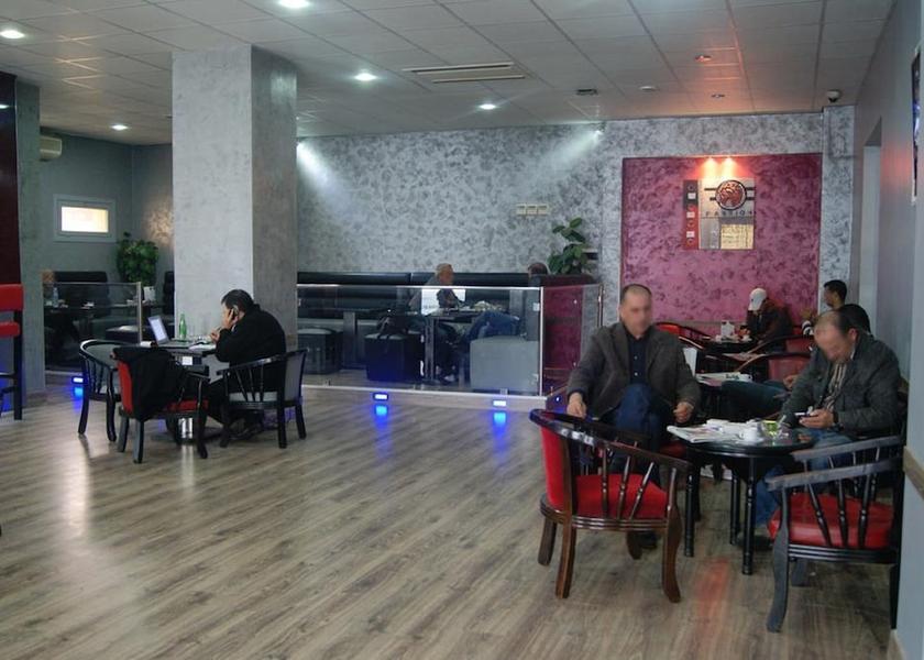  Annaba Interior Entrance