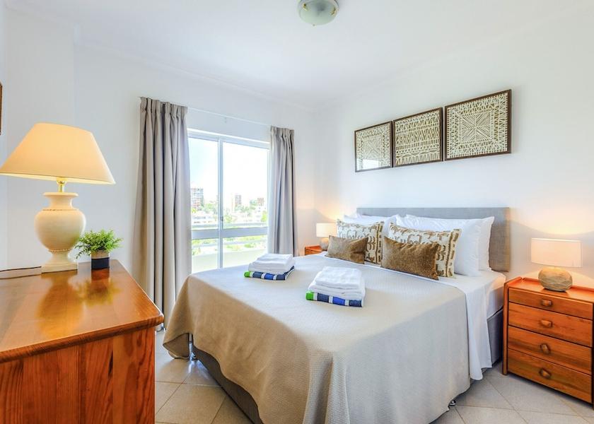 Faro Loulé Room